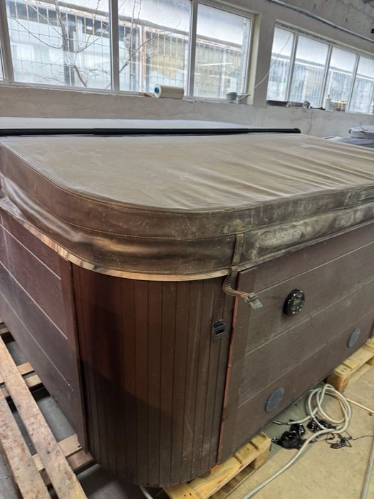 Джакузи градинско 6 места  Американско всички екстри