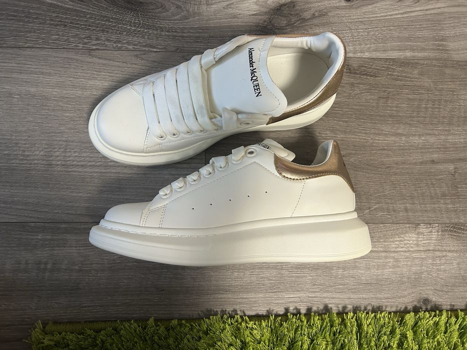 Adidasi Alexander McQueen
