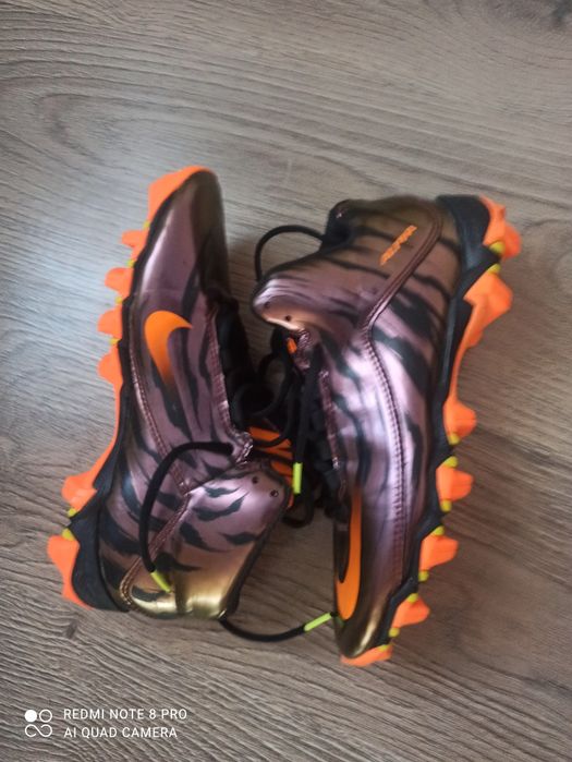 Ghete de fotbal Nike alpha