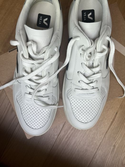 Кожени маратонки Veja V 10