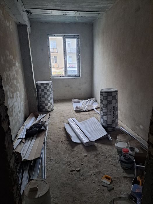 Продаются 2-ух. И 3-ёх комнатные квартиры.