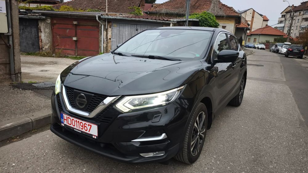 Nissan Qashqai 2018 benzină, 9.914 € — imagine 1