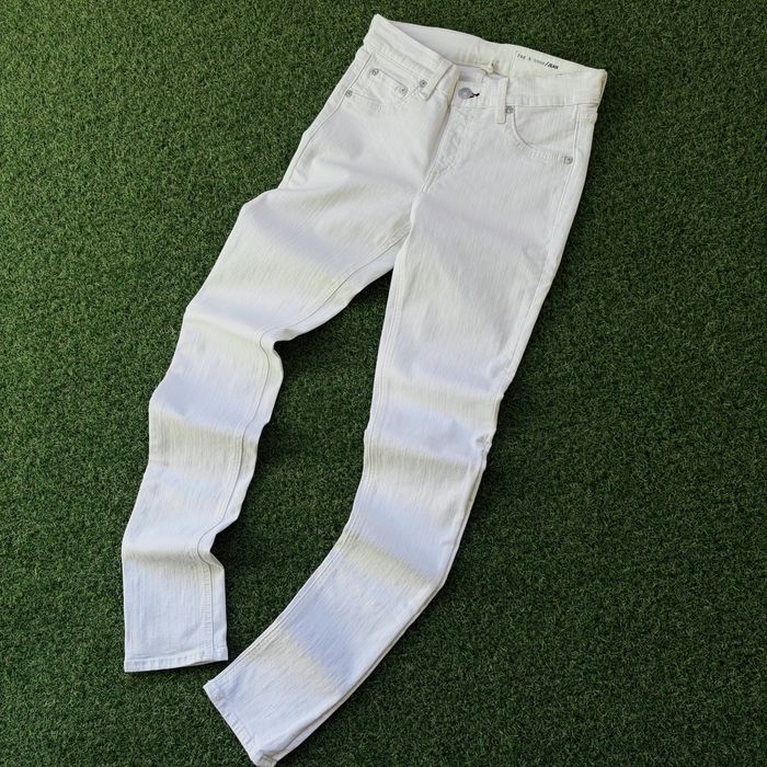 Дамски дънки MISS SIXTY, WRANGLER, NAPAPIRJI и други