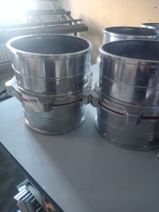 Муфта,соединитель.