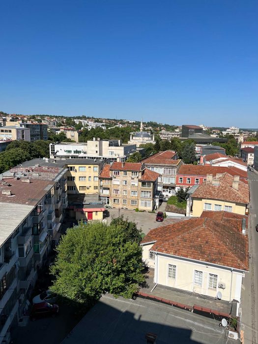 Продава се Тристаен апартамент в Разград, Център - 75 кв.м за 1187 €/кв.м - Снимка #4