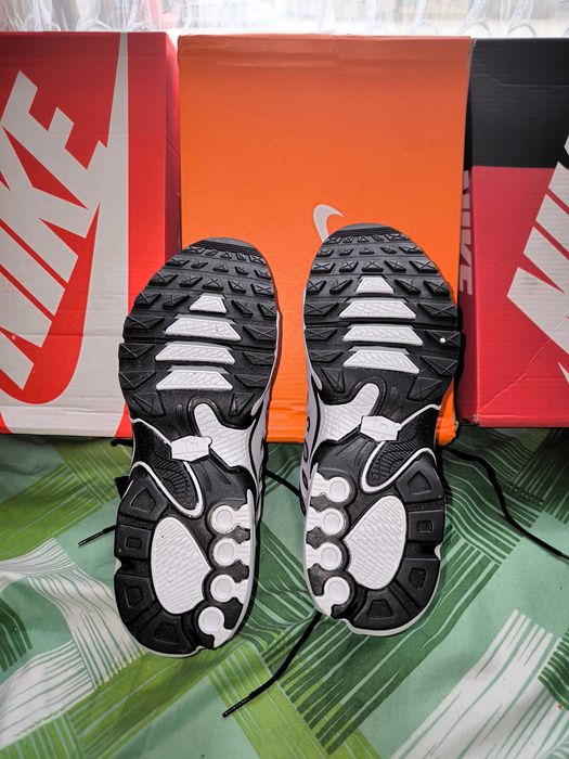 Кроссовки Nike Air Max Plus Drift F