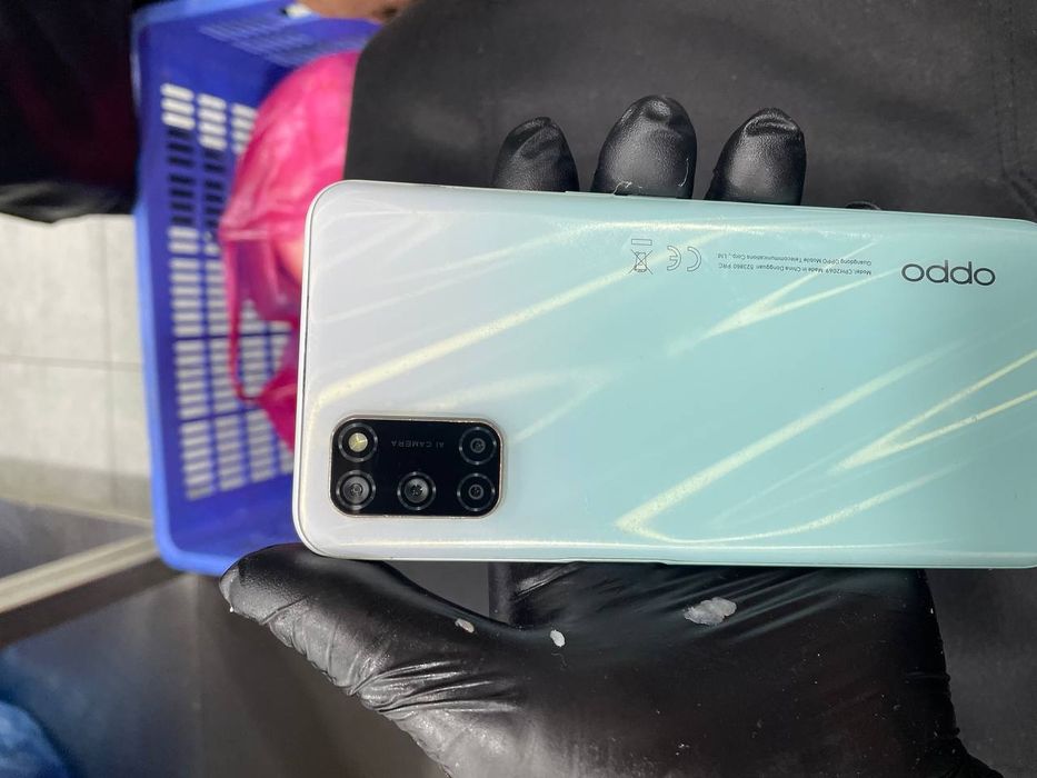 Oppo A52 5G 4/64 2023 zavod