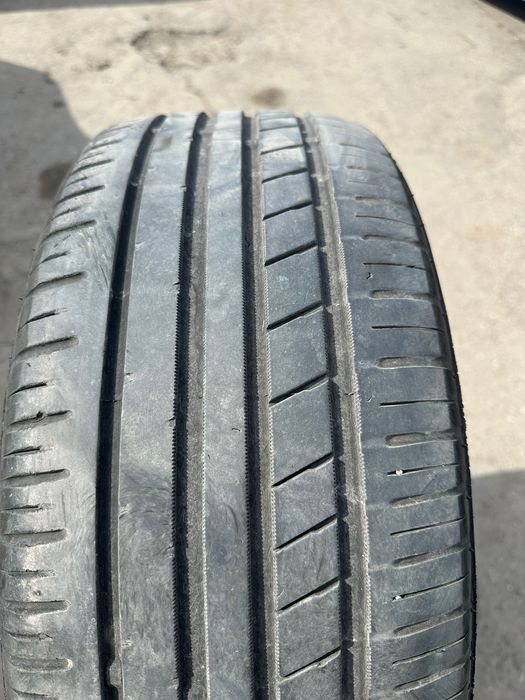 Летни гуми 225/45/R18