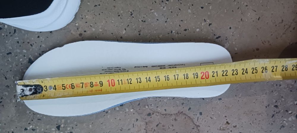 Продавам маратонки 36номер
