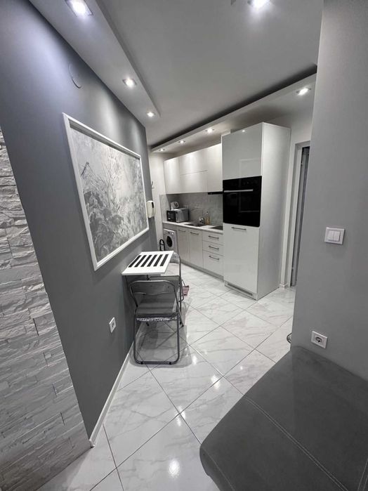 Двустаен апартамент в Каменица  1