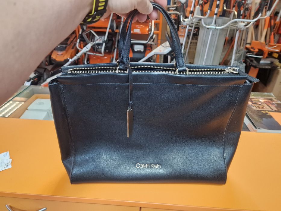 Чанта Calvin Klein
