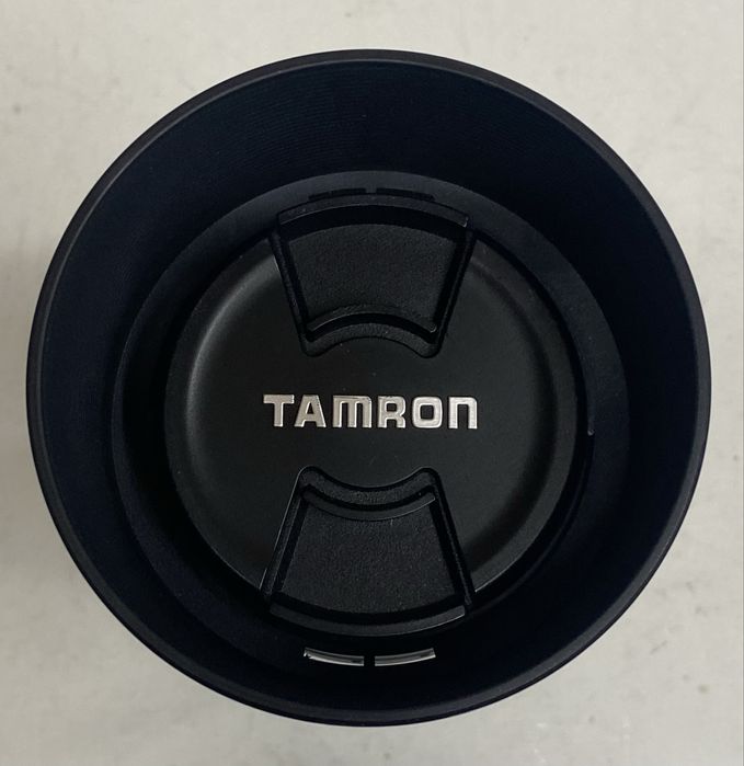 Obiectiv foto Tamron 70-300 mm Tele Macro 1:2 /4-5.6/montura Canon