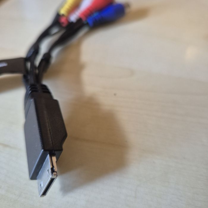 Cablu adaptor audio-video Samsung BN39-01900A
