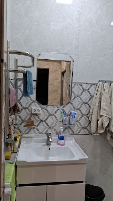 Продаю квартиру в Кариме (Медгородок)