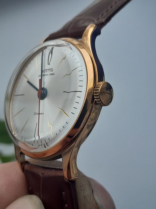 Продам часы СССР