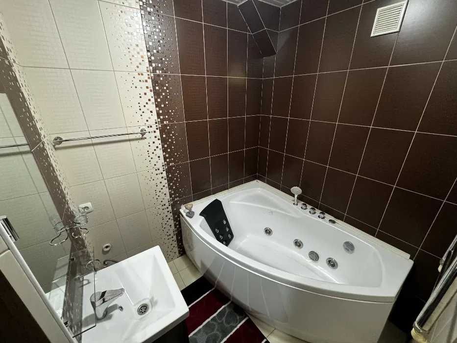 Абдулла кадыри метро МИНОР ижара 2 ком Алайский базар ардус киет