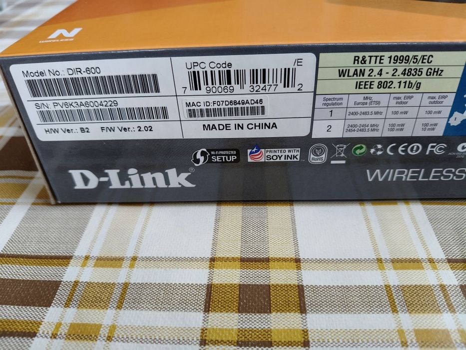 router D-Link DIR-600