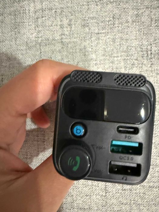 Transmitator FM Bluetooth (nou)