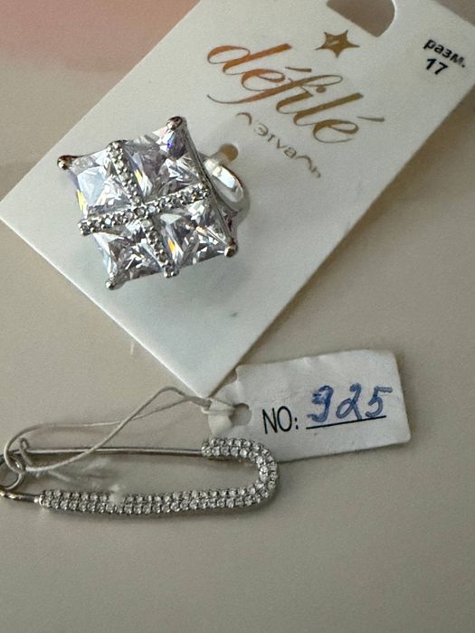 Swarovski кольцо 17-18 раз. из белых страз.Брошь 925 Серебро.