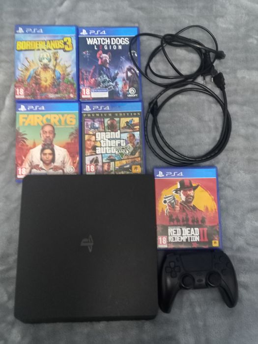 Playstation 4 slim