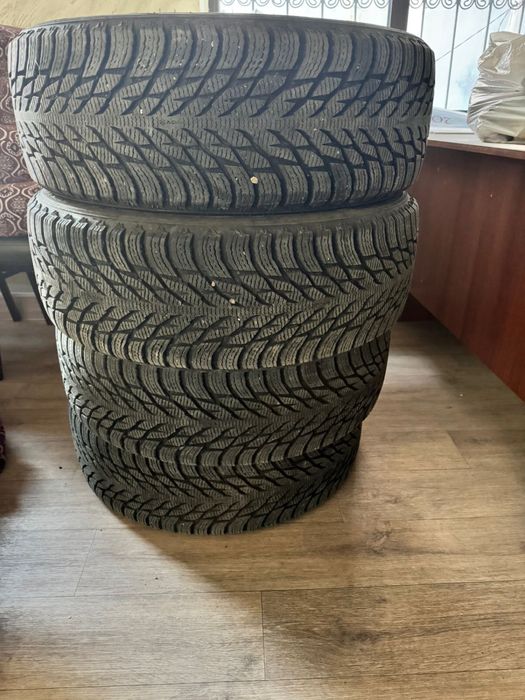 Продам зимнюю резину