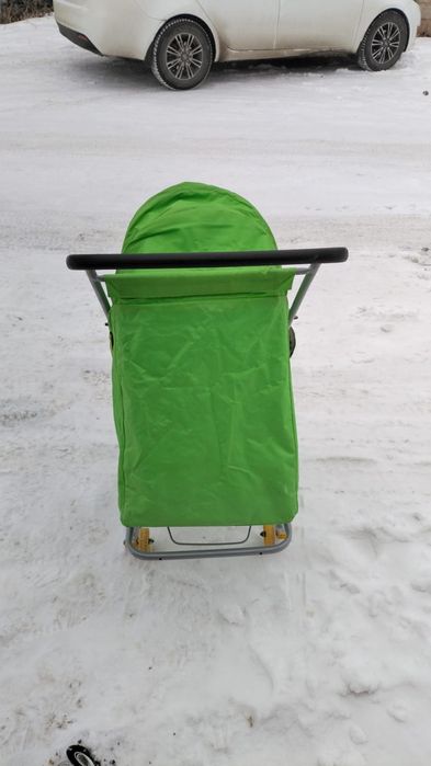 Продам санки детские