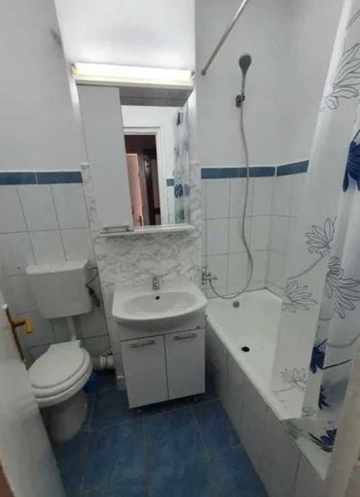 Дава се под наем Едностаен апартамент в Пловдив, Център - 26 кв.м за 142.8 € - Снимка #2