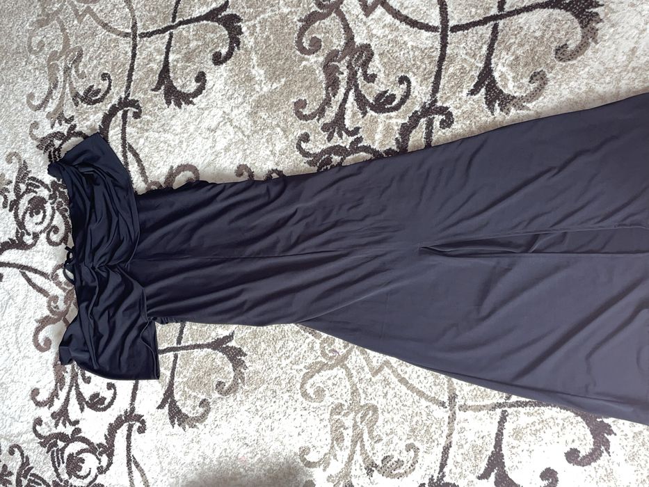 Платье облигающие