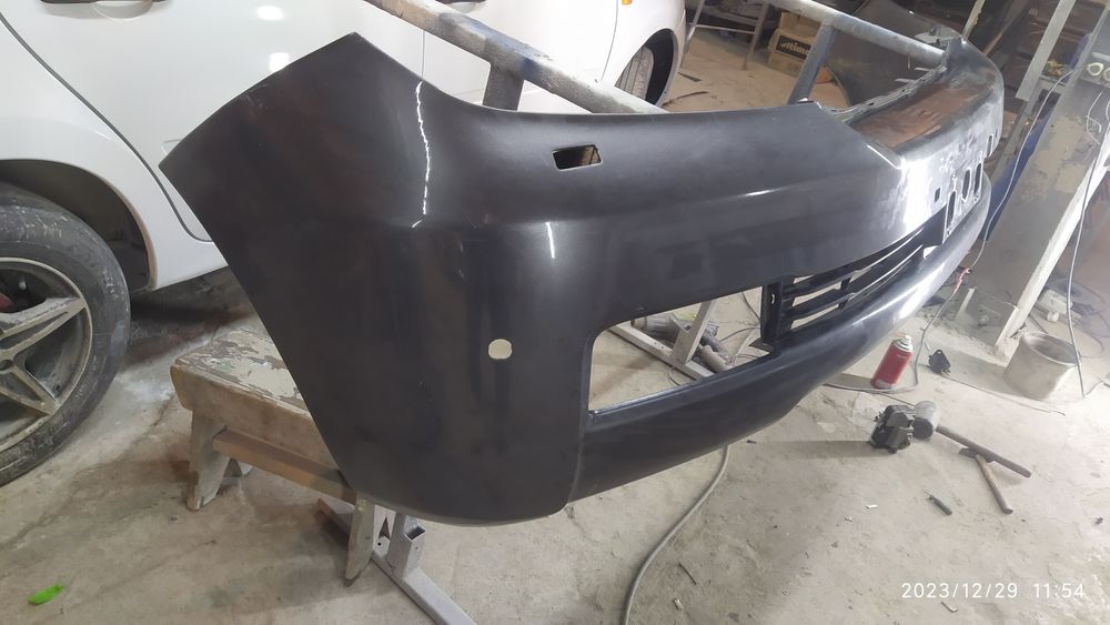 Бампер передний Land Cruiser