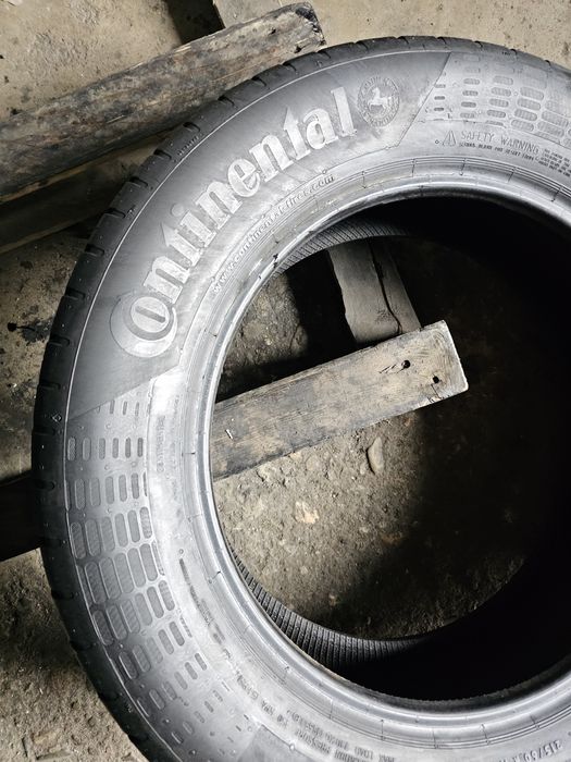 2 anvelope vara 215 60 17 Continental 6.8mm