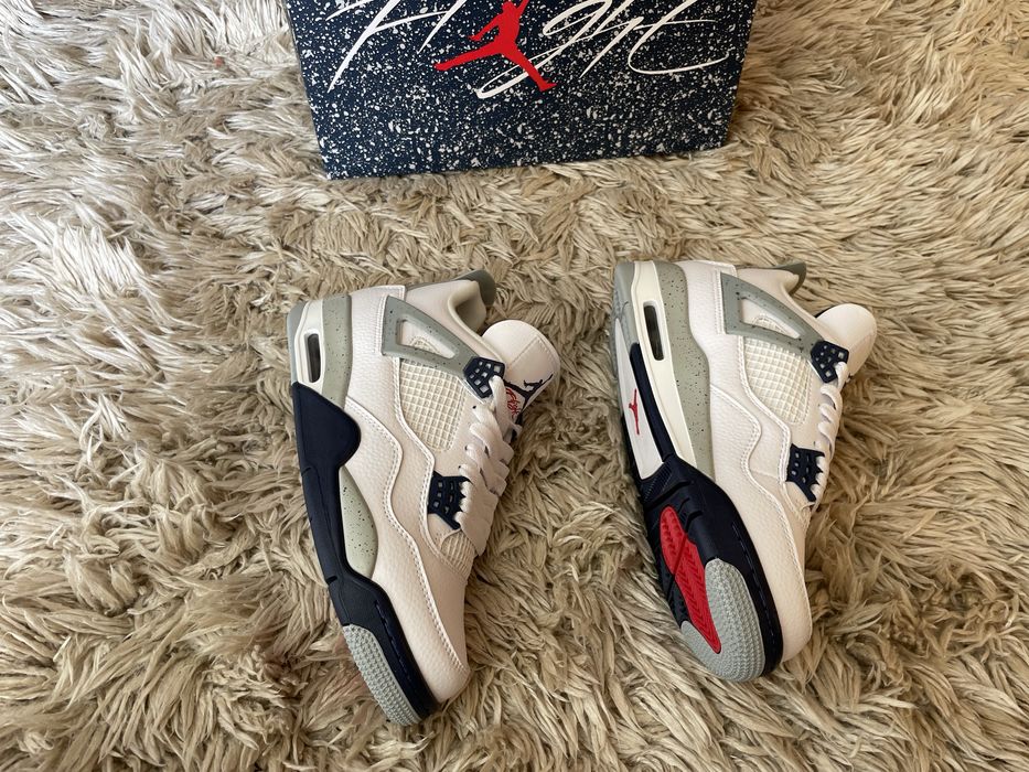 Air Jordan 4 Retro Midnight Navy White Black Fire Red Military Cement