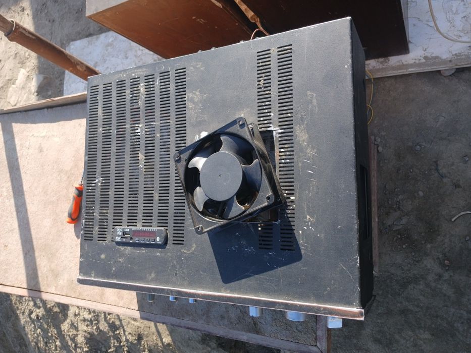 Samsung A 16 smartfon