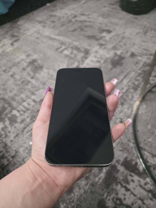 Vând schimb iPhone 15 Pro Max