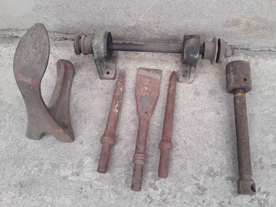 Кресло по запчастям.