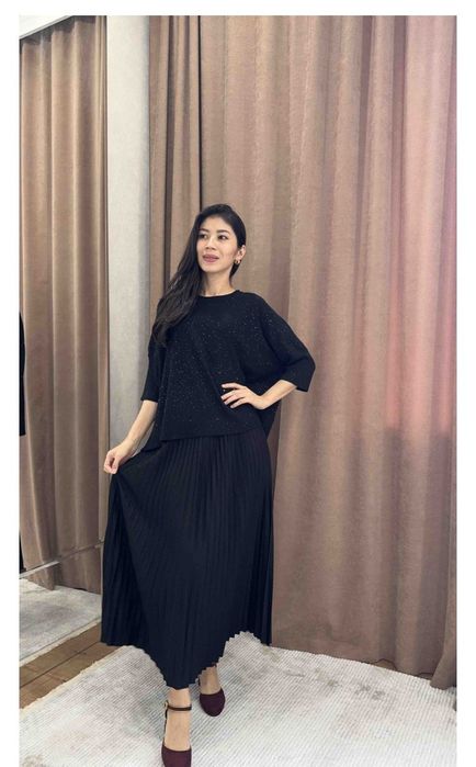 Нарядная костюм черный