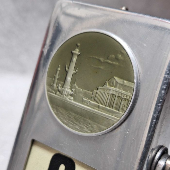 Метален, механичен, вечен Календар "Ленинград" СССР, 60-те години