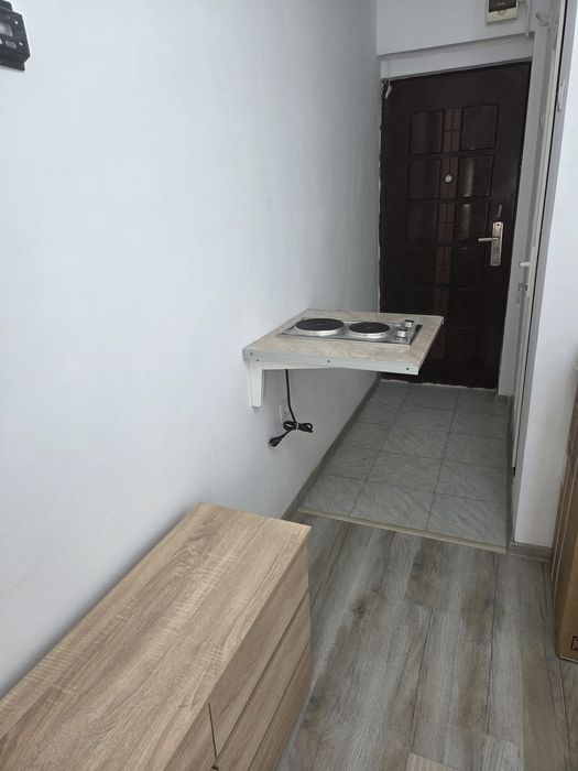 Garsoniera de inchiriat