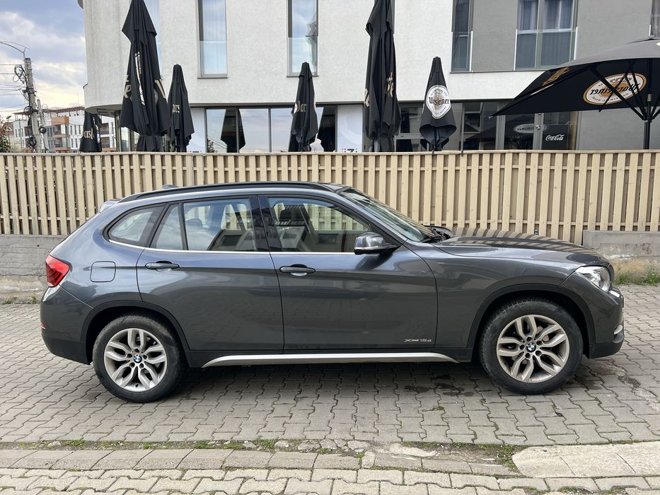 Vând BMW x1 xdrive 2014