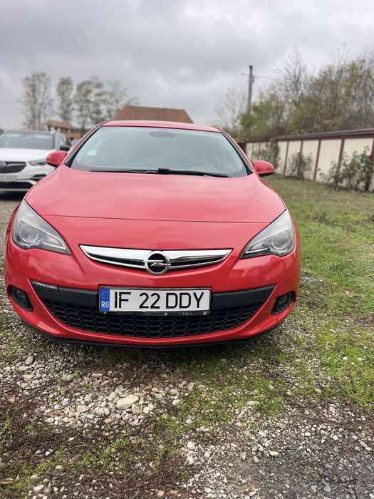 Opel Astra GTC 2014