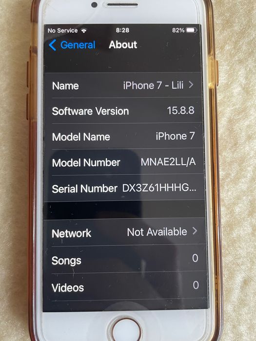 Продавам iPhone 7