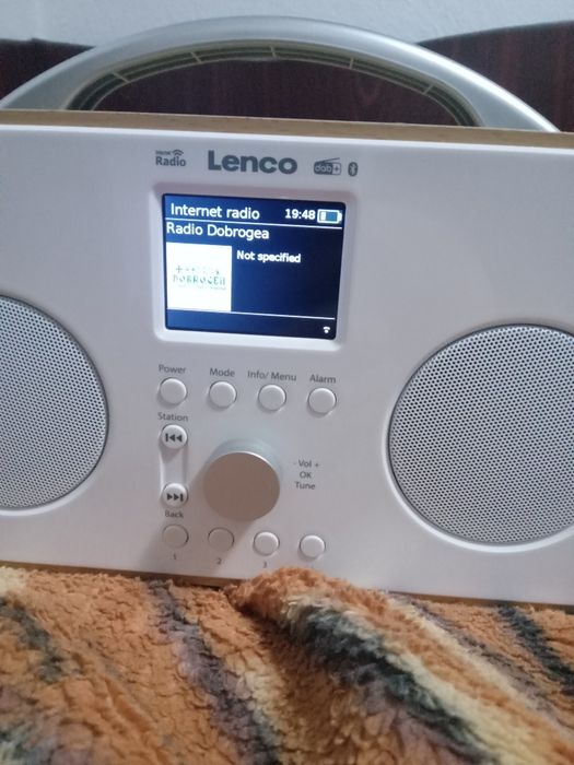 Radio cu internet