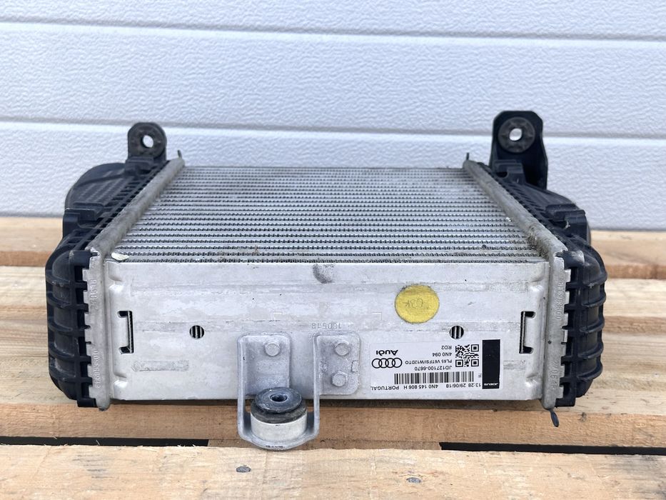 Десен интеркулер AUDI A8 D5 3.0TFSI 4N0145806H