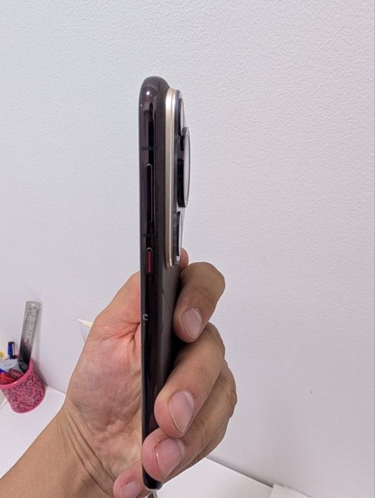 Huawei Pura 70 Ultra global versiya 2 la imei utgan