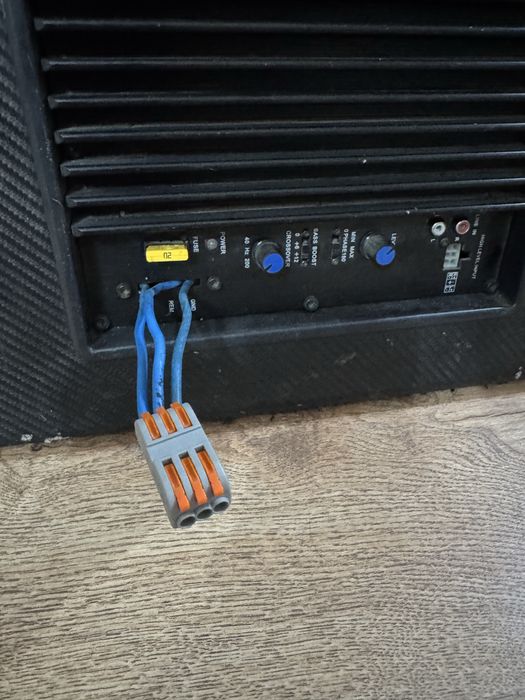 Сабвуфер мощный бас для авто