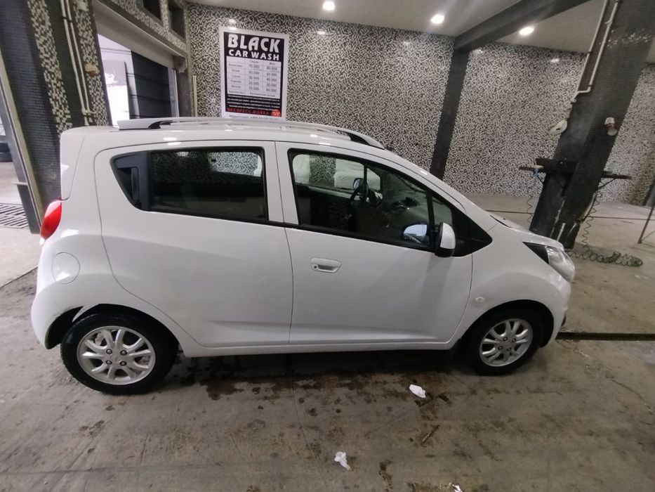 Продам автомашина chevrolet spark последный позиция