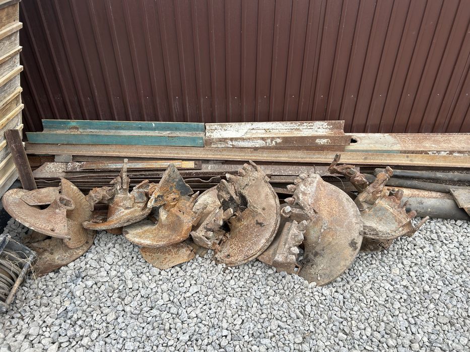 Коронки(шнеки) для  буровой установки