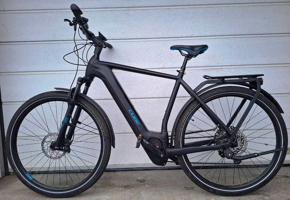 Eлектрически велосипед CUBE KATHMANDU HYBRID