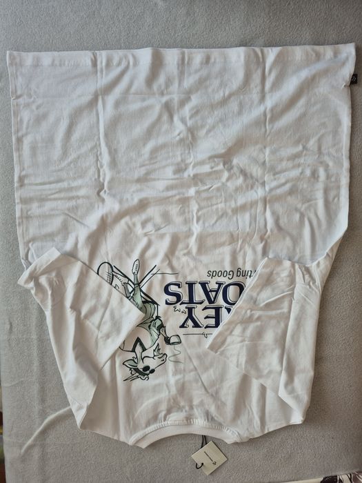 Tricou universal