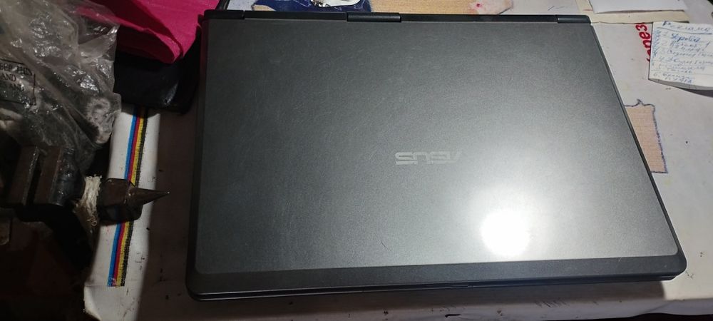 Продам ноутбук ASUS