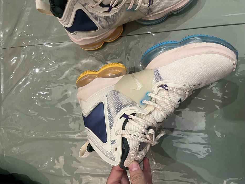Nike lebron 19 "Minneapolis lakers"